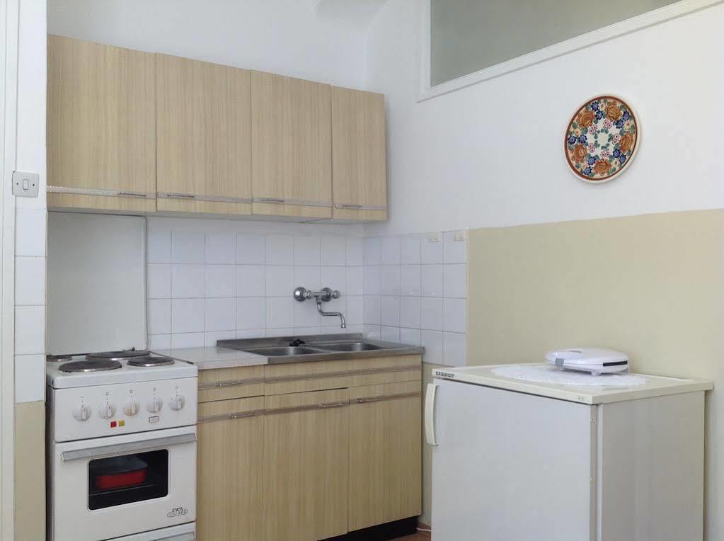 Apartment Skarica Zadar Buitenkant foto
